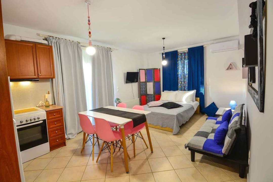 קסילוקסטרו Theoni'S Apartments מראה חיצוני תמונה